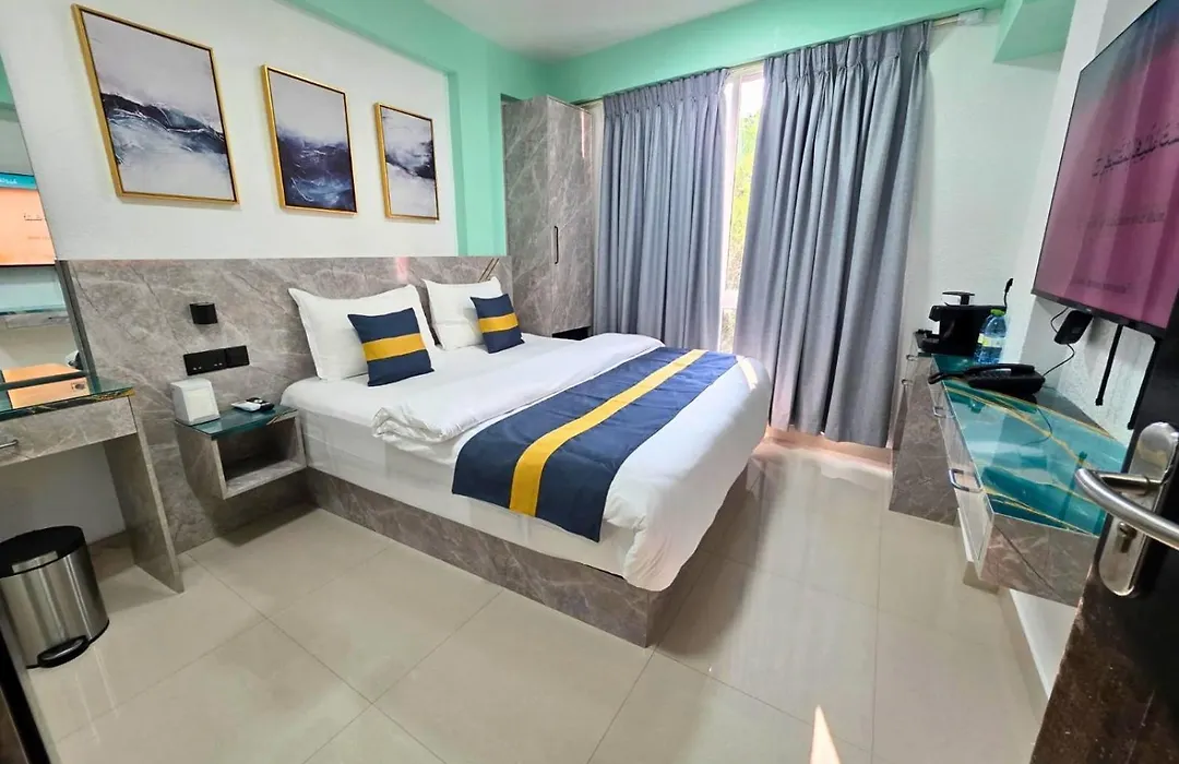 Tour Inn-1